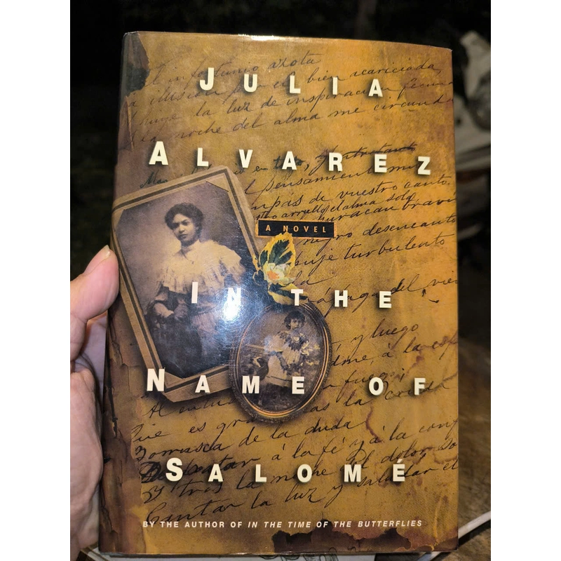 In the Name of Salome - Julia Alvarez 363720