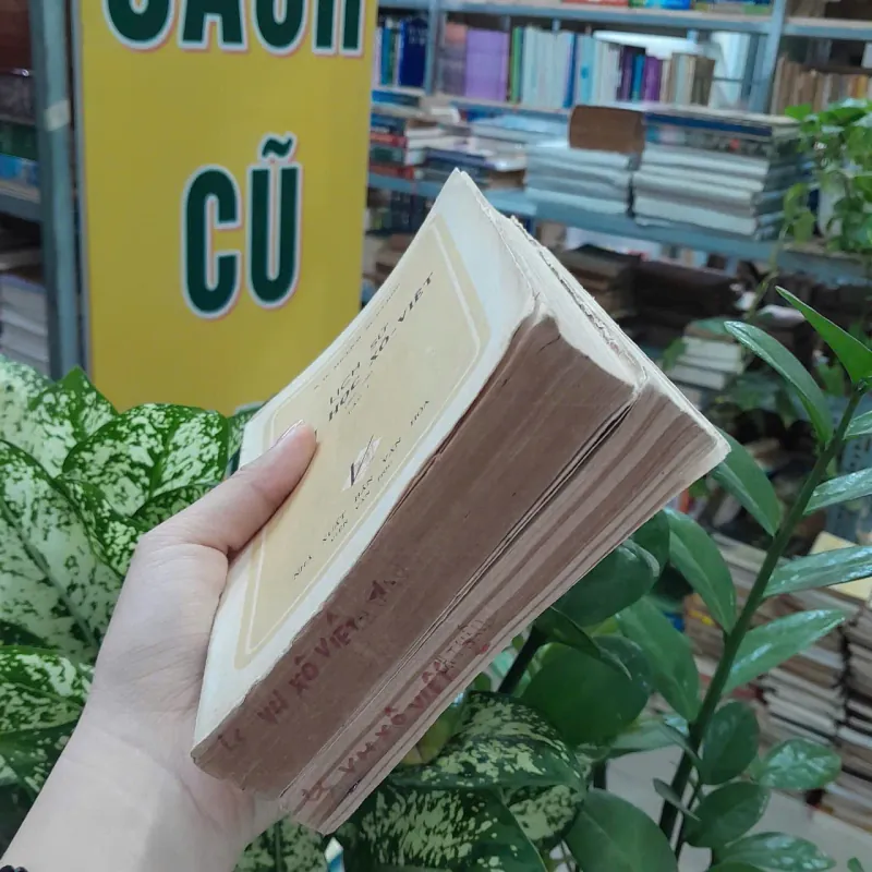 LỊCH SỬ VĂN HỌC XÔ-VIẾT - BÙI KHÁNH THẾ 786876