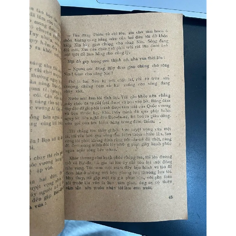 Nghìn lẻ một ngày: truyện dân gian Ả-rập 568393