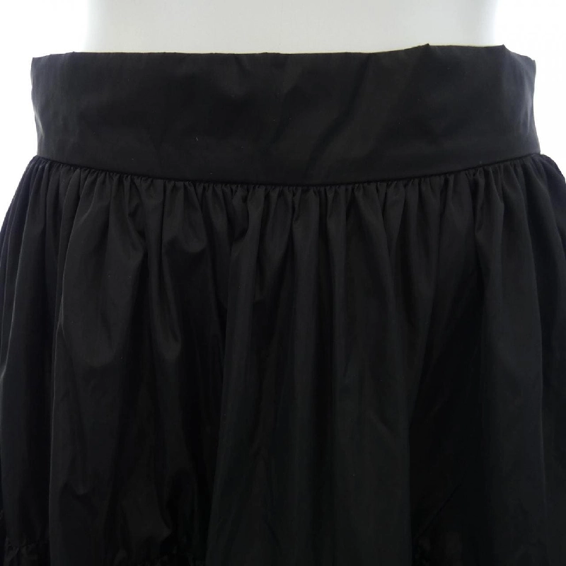 【Khuyến mãi】Váy PRADA 652799