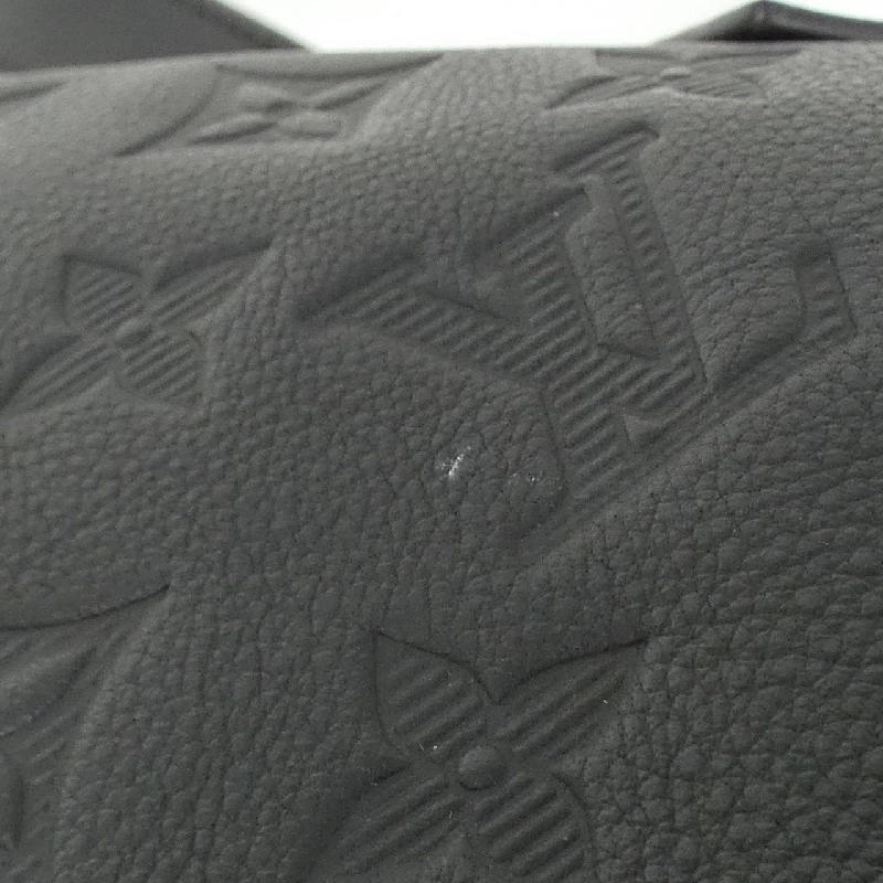 Túi bảo hiểm Louis Vuitton Monogram Shadow M46554 618518