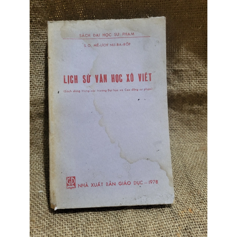 Lịch sử văn học Xô Viết _ xuất bản 1980s 322099