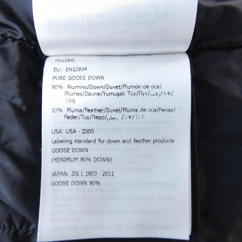 Áo khoác lông vũ MONCLER 634682