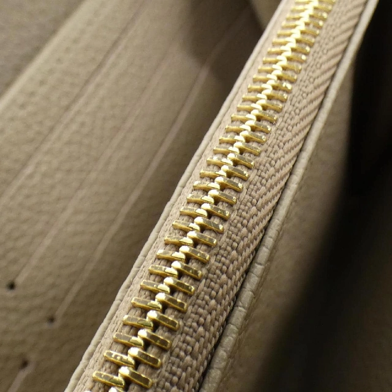 Ví Louis Vuitton Monogram Empreinte Zippy M69034 622844