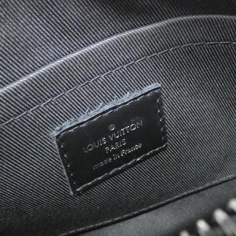 Túi xách vai Louis Vuitton Monogram Eclipse Mini Soft Trunk M44735 611800