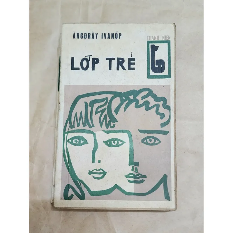 Tiểu thuyết Nga: LỚP TRẺ 705326