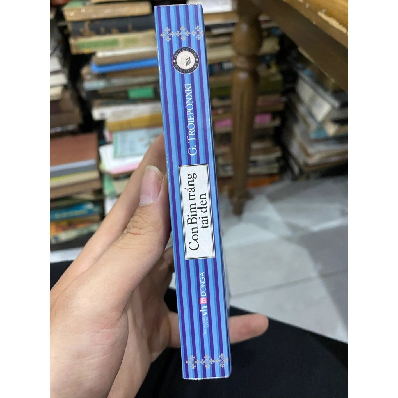 Con Bim trắng tai đen - G. Trôiepônxki 124365