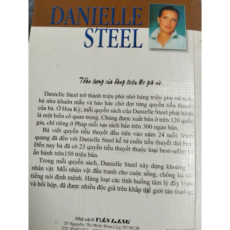 NGƯỜI VỢ NGƯỜI TÌNH - DANIELLE STEEL 574649