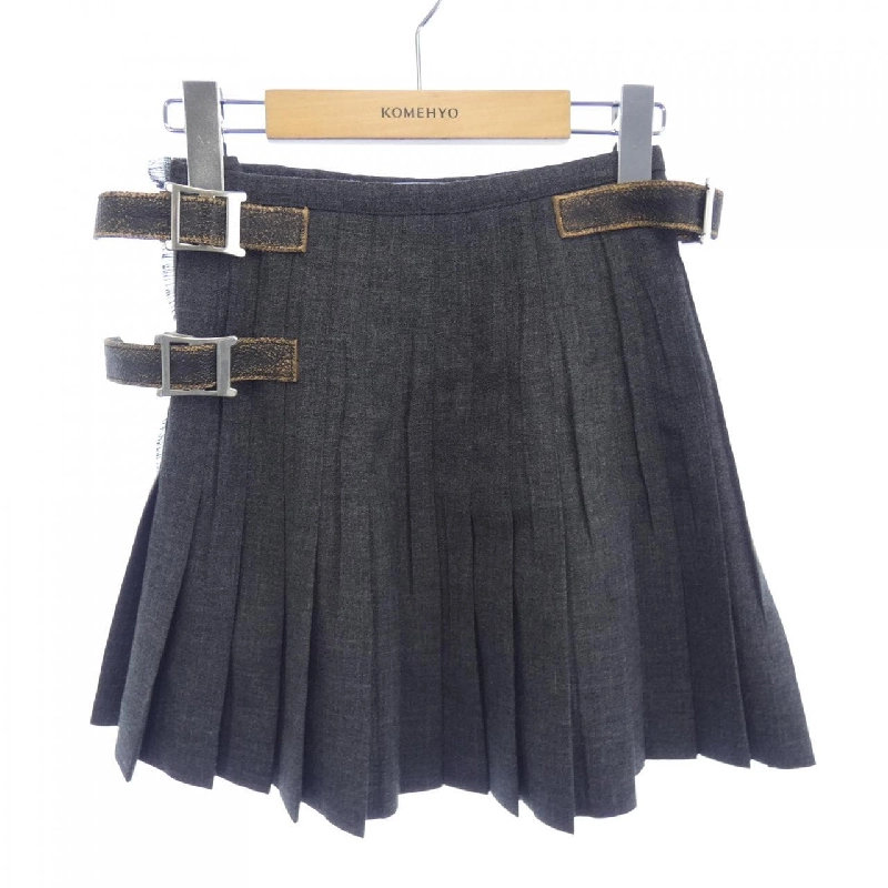 Váy xếp ly PRADA P147ZE SOOO 17N1 - Hàng hiệu Chính hãng 819636