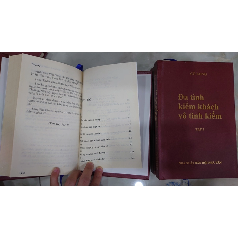 ĐA TÌNH KIẾM KHÁCH VÔ TÌNH KIẾM (Bộ 5 Tập)
- Cổ Long. Đông Hải dịch
 260207