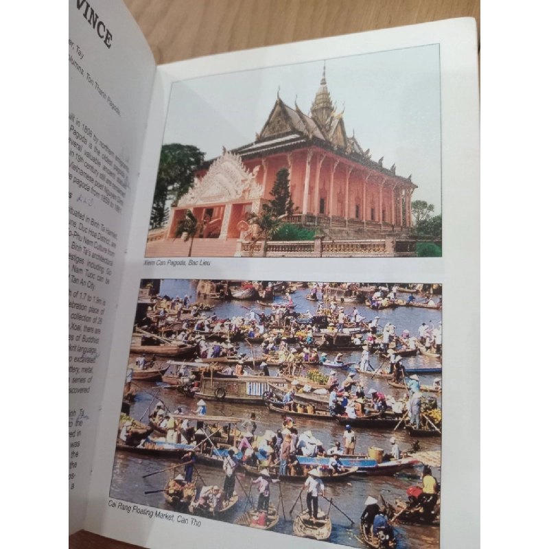 VIETNAM : Tourist Guidebook - Vietnam National Administration of Tourism 234938