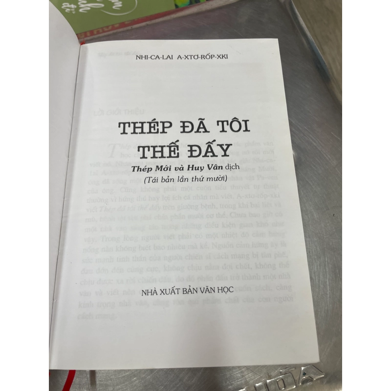 Thép Đã Tôi Thế Dấy - Nbicalai Axtoropxki - Bìa Cứng .56 322366