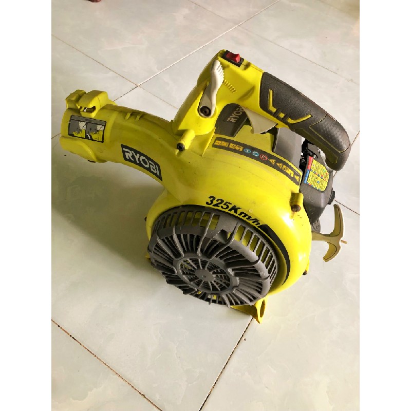 MÁY THỔI LÁ CÂY RYOBI [ Hàng Chuẩn Chính Hãng] 6830