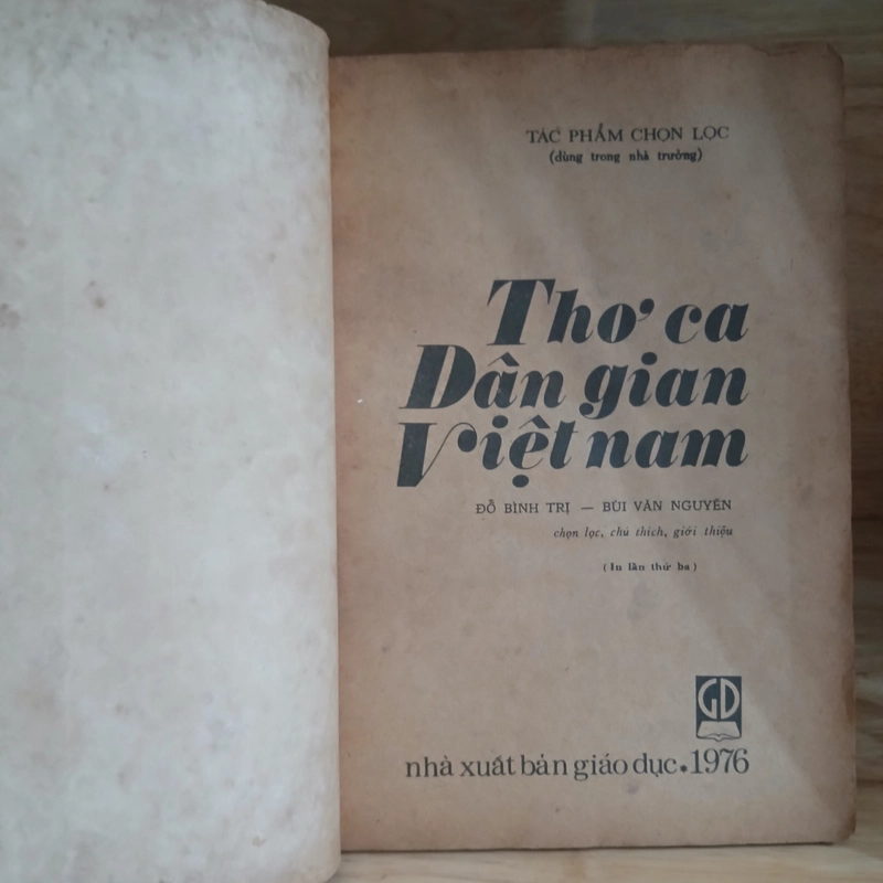 Thơ Ca Dân Gian Việt Nam - Đỗ Bình Trị ▪︎ Bùi Văn Nguyên 396461