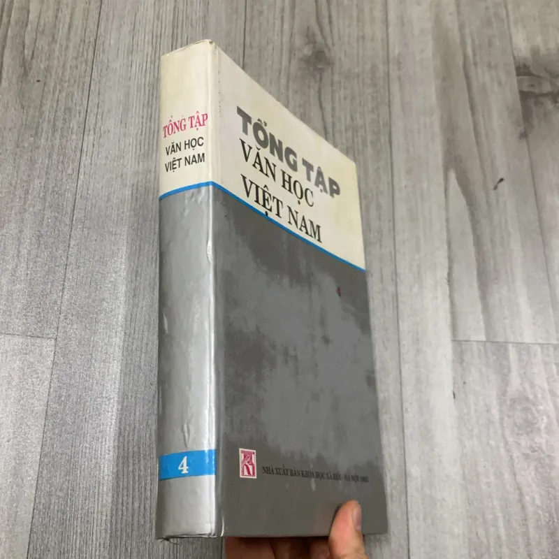 Tổng tập văn học việt nam. Tập 4 757654