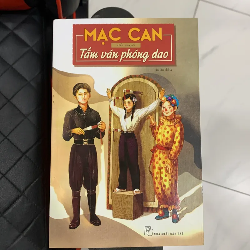 Sách Tấm ván phóng dao 595645