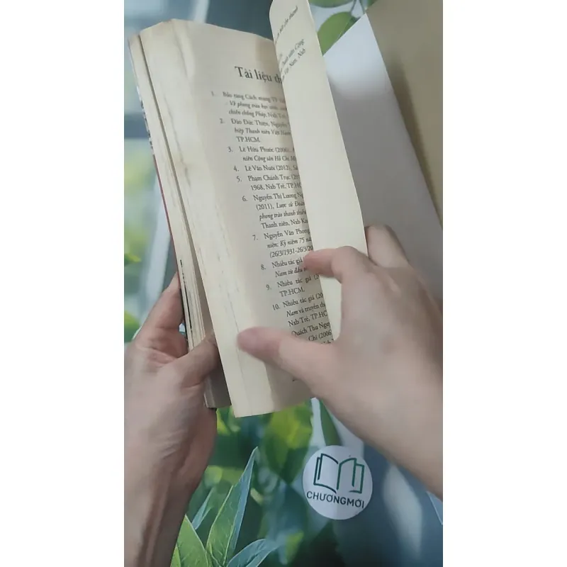 [MIỄN PHÍ BỌC SÁCH] Nhân Vật & Sự Kiện 1018894