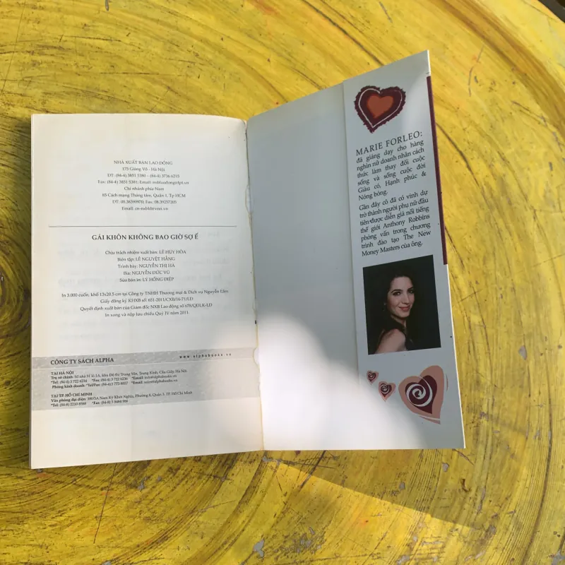 COMBO HÔN LỄ THÁNG 3 & GÁI KHÔN KHÔNG BAO GIỜ SỢ Ế 752432