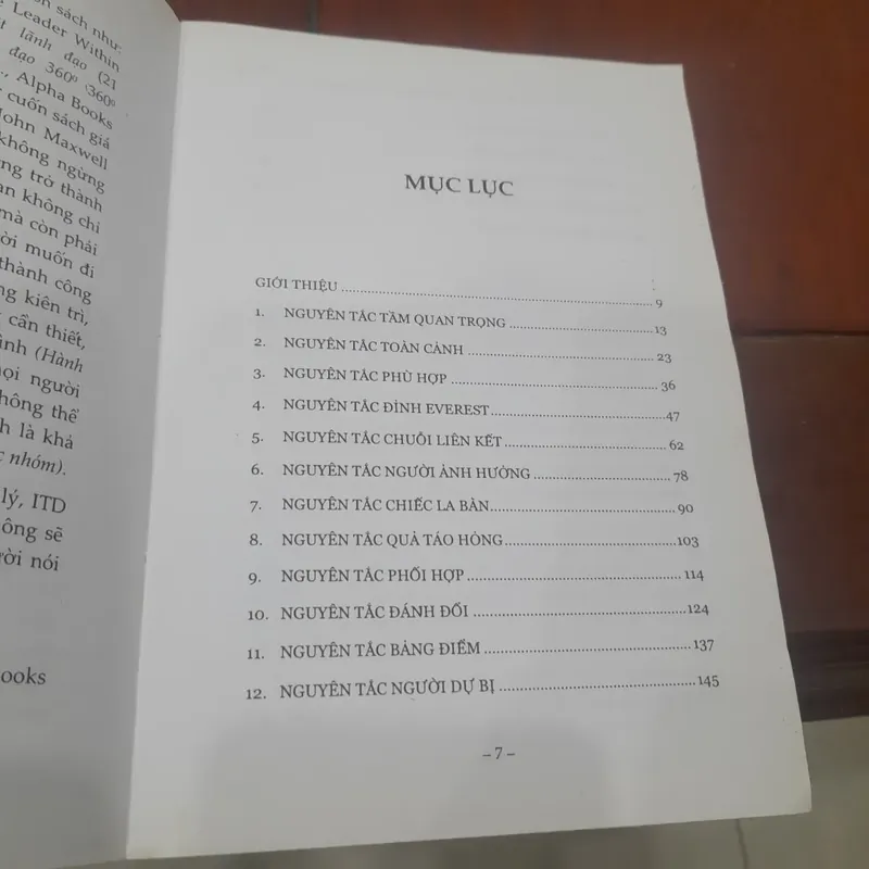 John C. Maxwell - 17 NGUYÊN TẮC VÀNG TRONG LÀM VIỆC NHÓM 691080