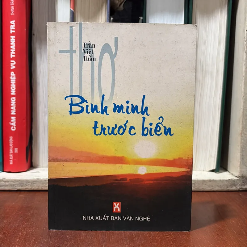 [Chữ Ký Tác Giả] - II Thơ: Bình Minh Trước Biển - Trần Việt Tuấn - 2006 722497