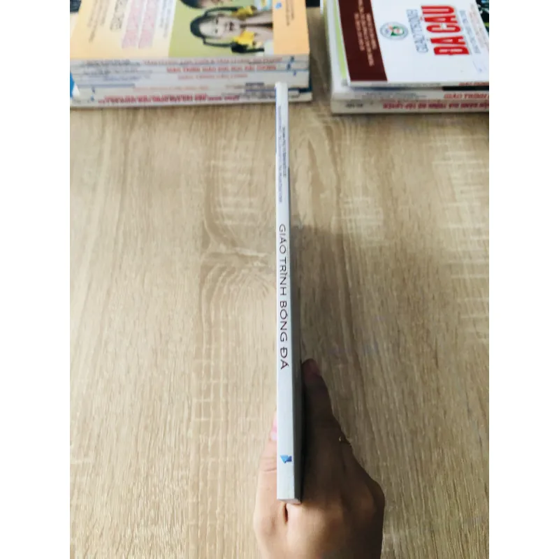GIÁO TRÌNH BÓNG ĐÁ  1043121