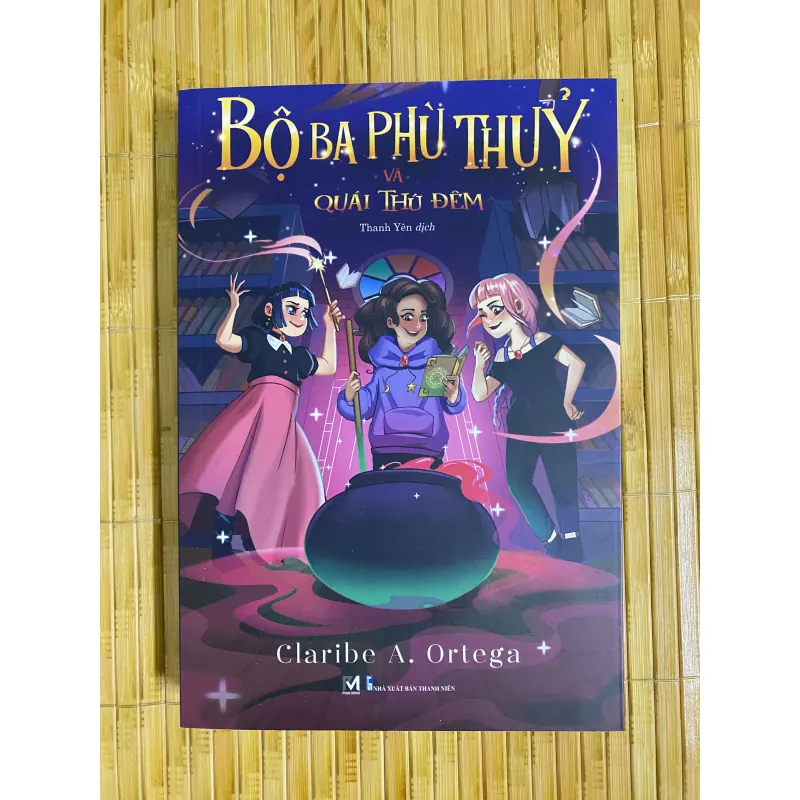 Bộ ba phù thuỷ và quái thú đêm 999213