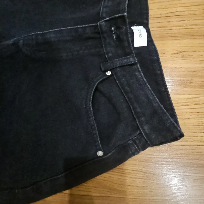Quần jeans đen ống rộng 1031658