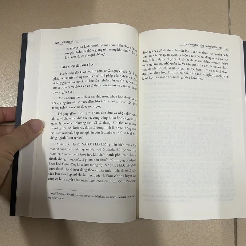 Trên đường đến những chuẩn mực khoa học - Nhiều tác giả (c) 995144