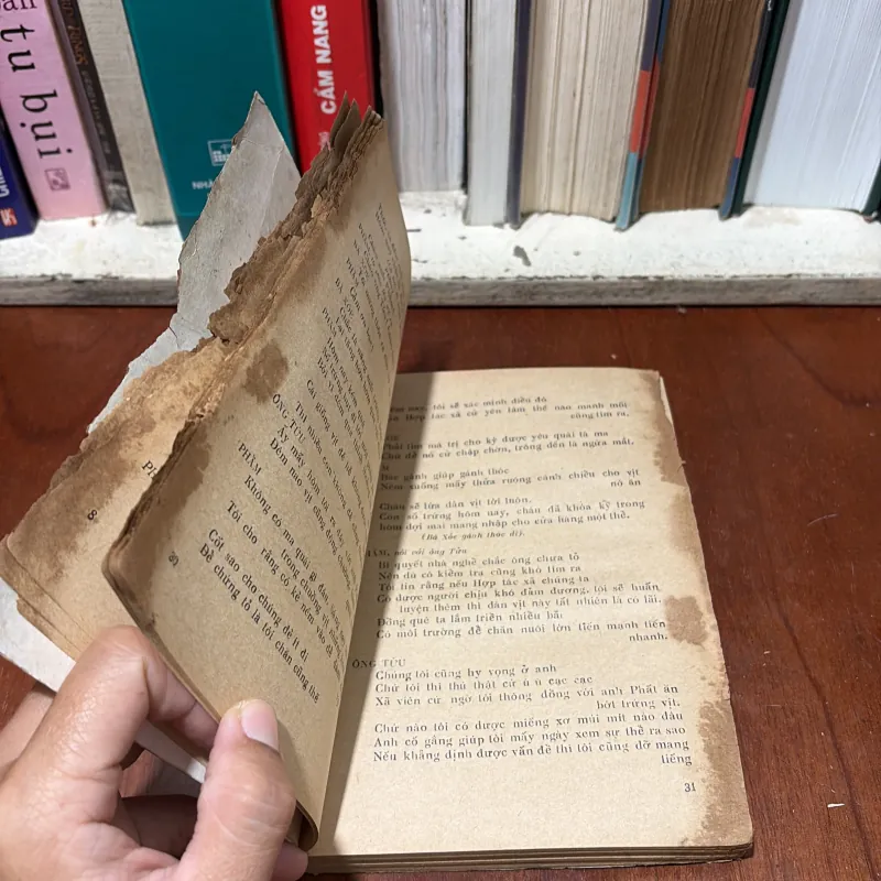 [Vui Lòng Cân Nhắc Trước Khi Lựa Chọn] - Sách Xưa: Mây Tan Trăng Tỏ (Kịch Bản Ngắn) - 1978 751256