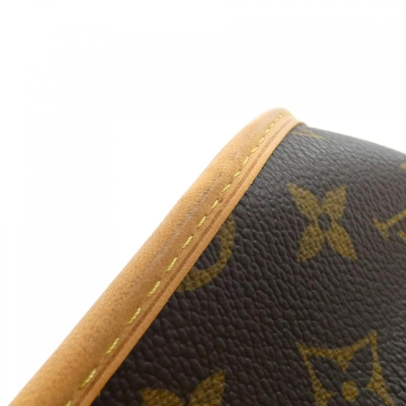 Túi xách vai Louis Vuitton Monogram Perforé Musette M95172 - Hàng hiệu Chính hãng 768543