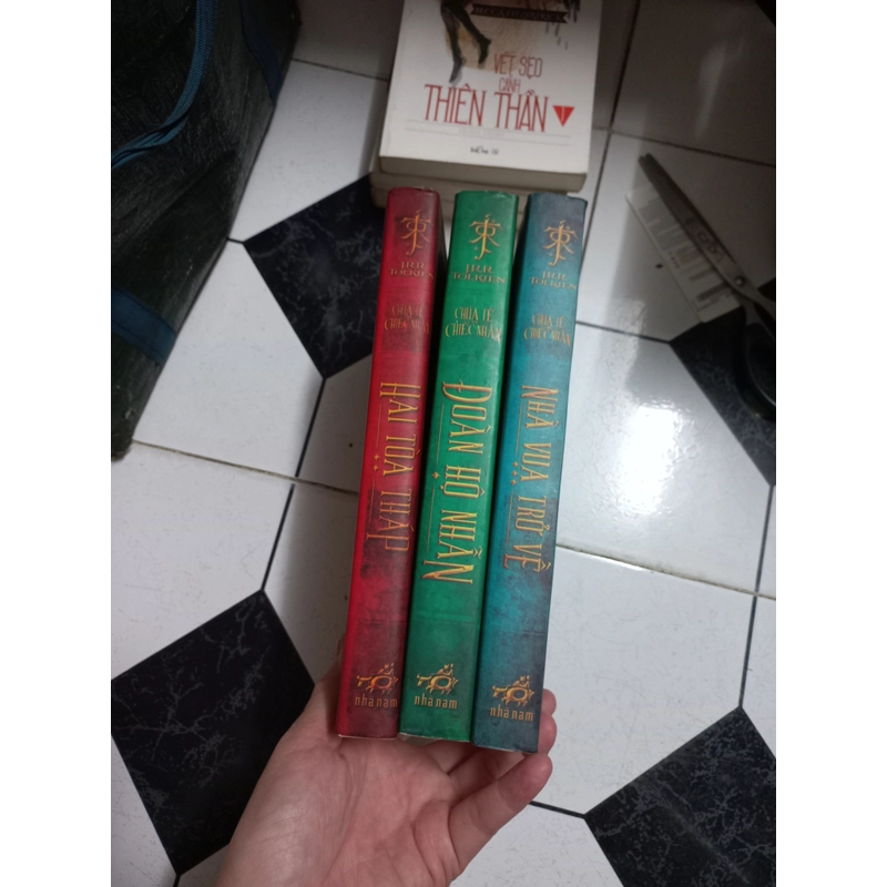 Chúa tể những chiếc nhẫn - bìa màu 539173