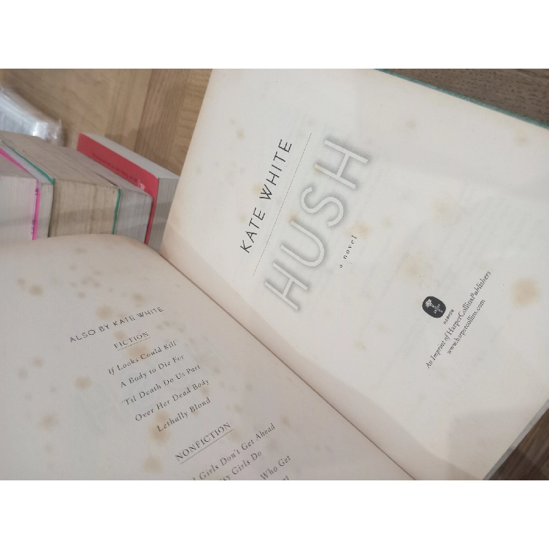 Hush - Kate White 715115