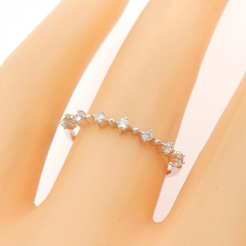 Nhẫn kim cương K18WG 0.10CT - Hàng hiệu Chính hãng 849412