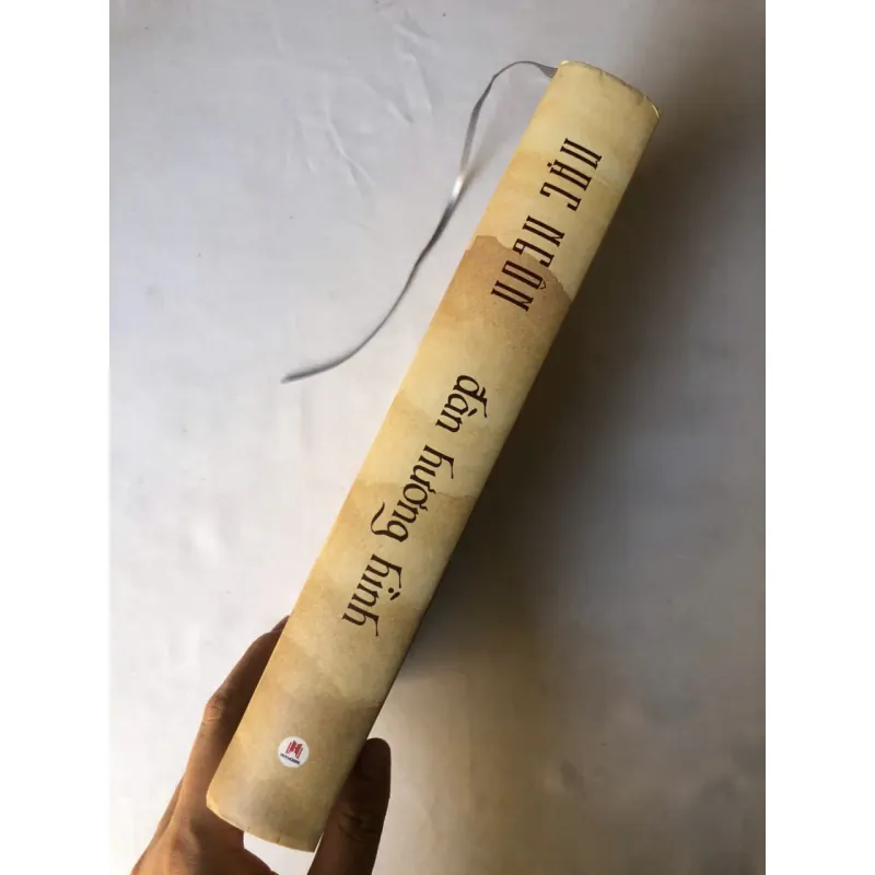 Đàn Hương Hình - Mạc Ngôn 926542