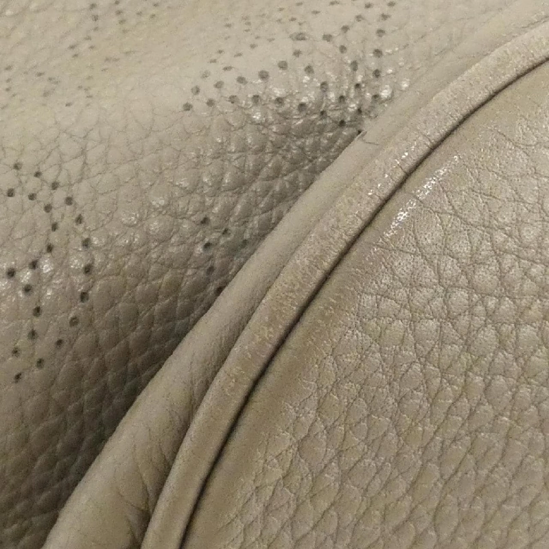 Túi xách vai Louis Vuitton Mahina XL M93119 - Hàng hiệu Chính hãng 767700