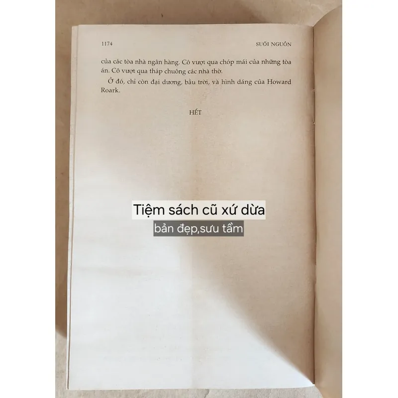 Tác phẩm văn học kinh điển SUỐI NGUỒN - Ayn Rand 716971