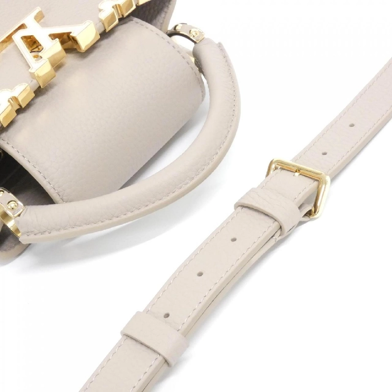 Túi Louis Vuitton Capucines MINI M11341 617332