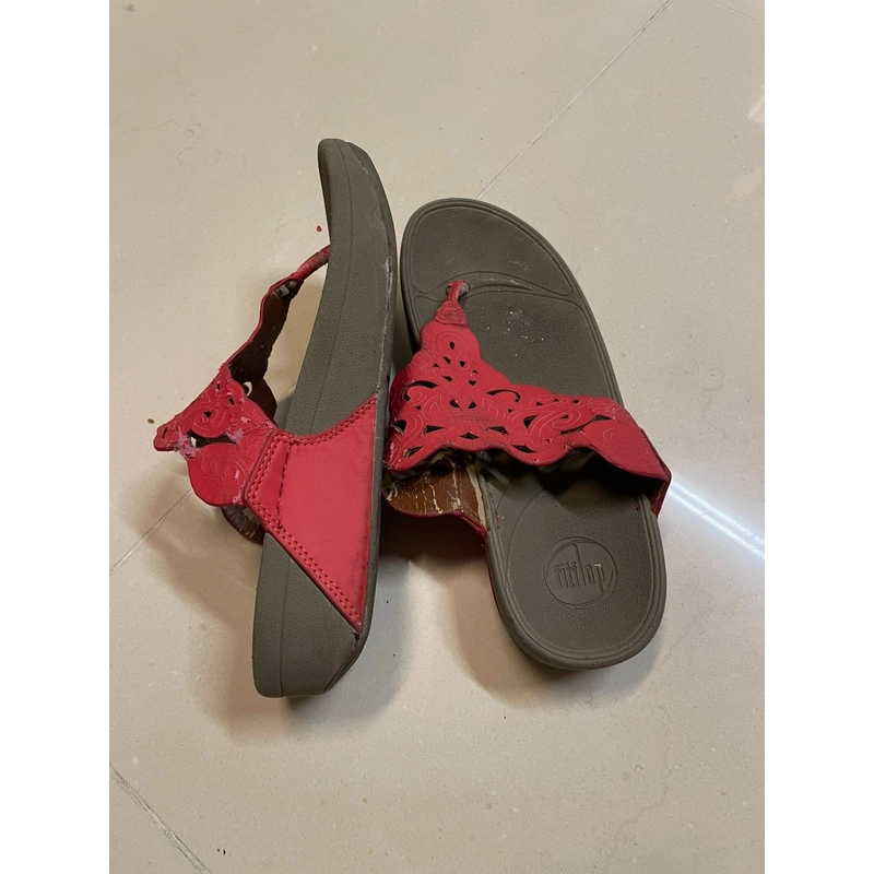 Dép Fitflop đỏ 515826