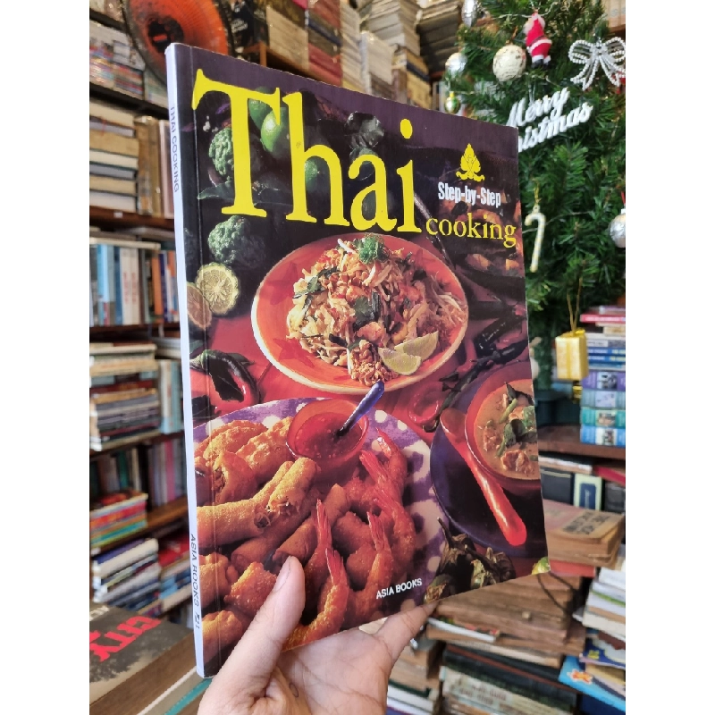 Thai Cooking Step-by-Step (Asia Books) 361723