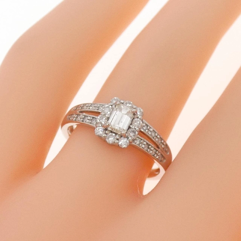 Nhẫn kim cương PT900 0.28CT 668220