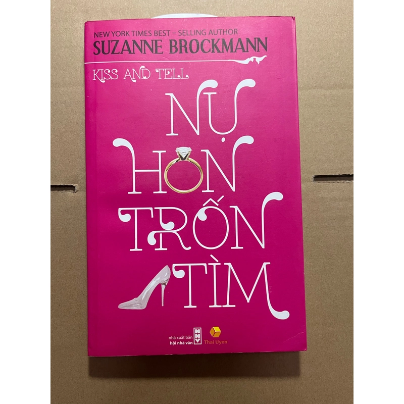 NỤ HÔN TRỐN TÌM 527743