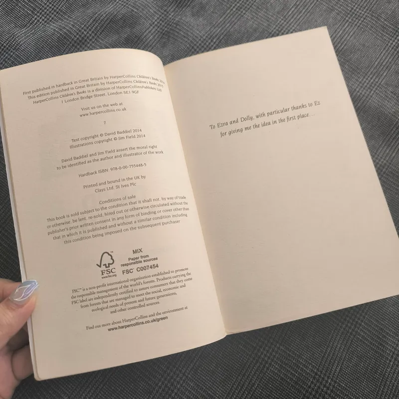 [Sách Ngoại Văn] The Parent Agency - David Baddiel 607423