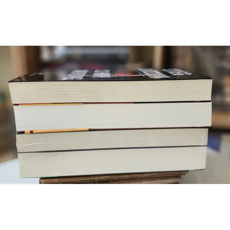 Series trinh thám Thụy Điển CÔ GÁI CÓ HÌNH XĂM RỒNG - tác giả: Stieg Larsson 704227