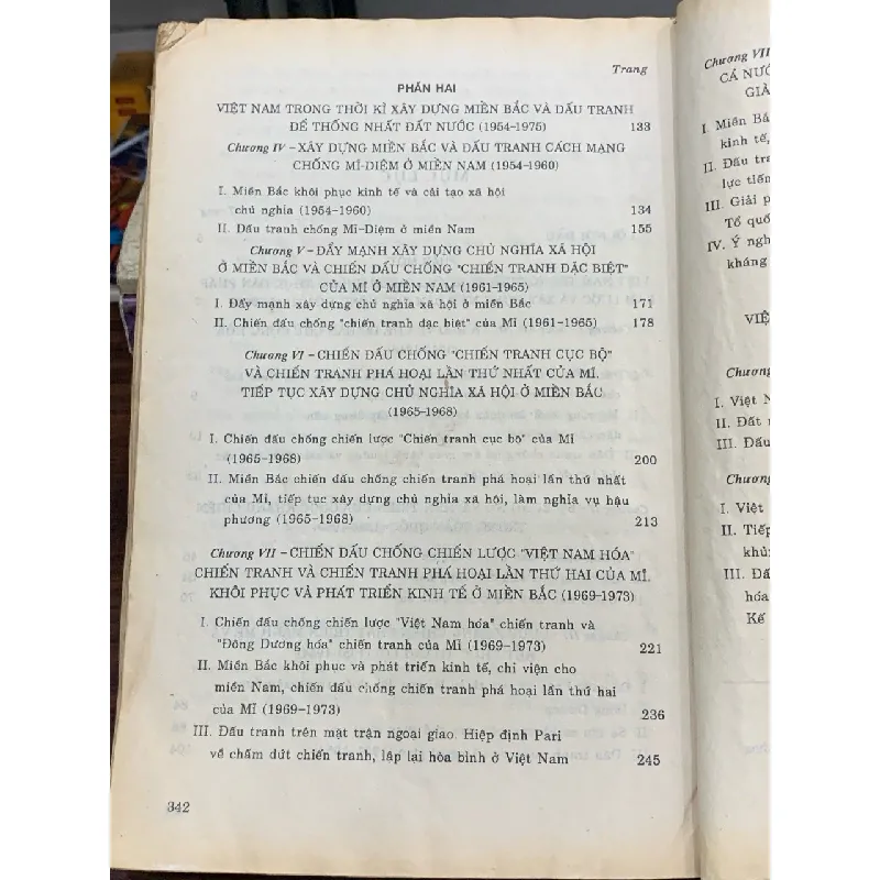 Đại cương lịch sử Việt Nam (Tập III) – Lê Mậu Hãn (chủ biên) 589510