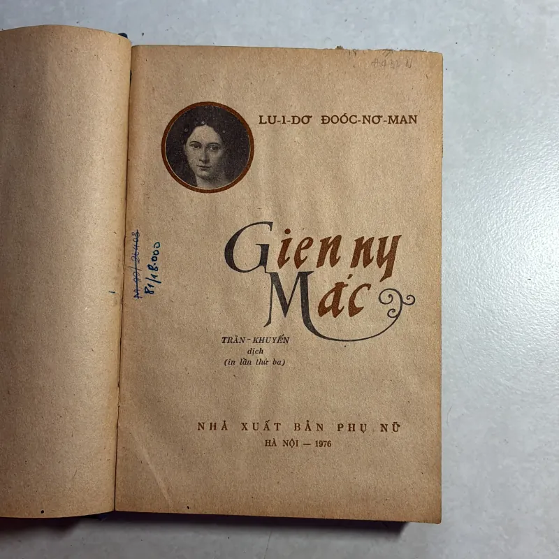 Gienny Mác - 1976s 800416