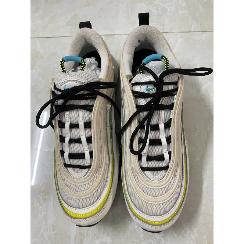 giày Nike chính hãng size 42  758720