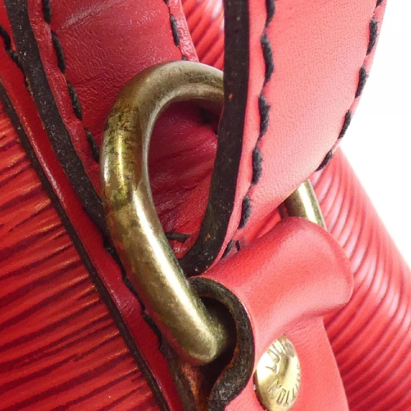 Túi xách vai Louis Vuitton Épi Petit Noé M44107 613082