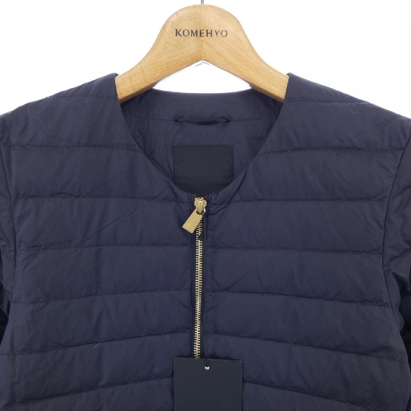 【Mã giảm giá】Áo khoác lông vũ TATRAS 637645