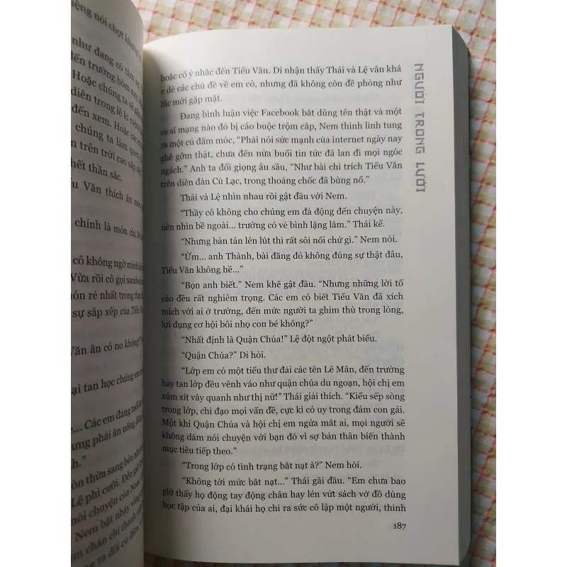 NGƯỜI TRONG LƯỚI - CHAN HO KEI 732245