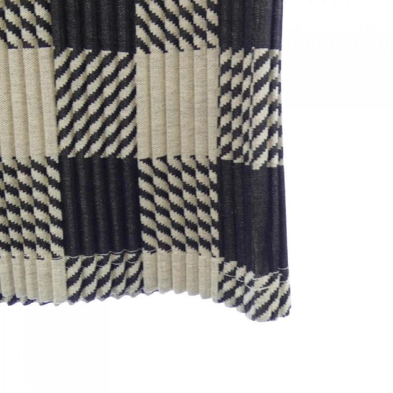 Pleats Please PLEATS PLEASE Kiểu kẻ 2014 PP43-JG733 7569082 Váy - Hàng hiệu Chính hãng 813350